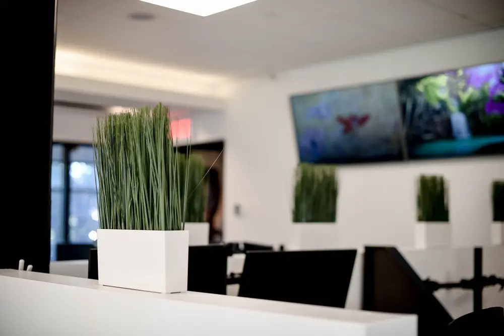 2727 Coworking Montreal office space photo 118 - modern workspace, private offices, and amenities in Griffintown