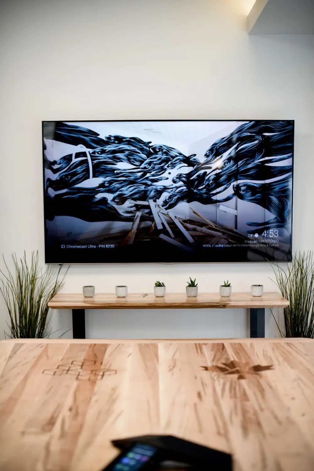 2727 Coworking Montreal office space photo 124 - modern workspace, private offices, and amenities in Griffintown