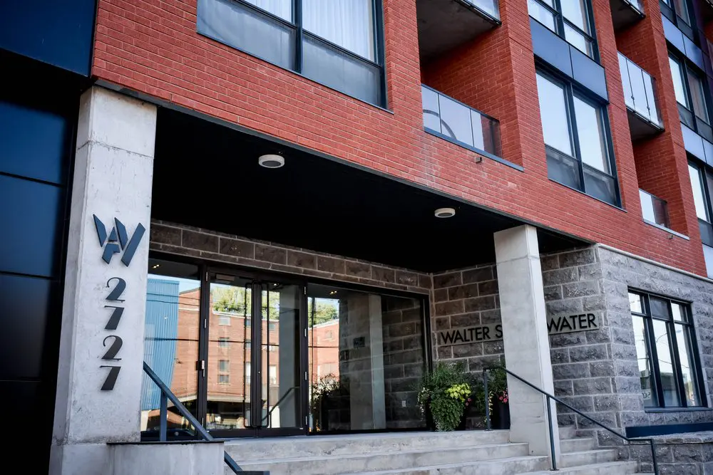 2727 Coworking Montreal office space photo 137 - modern workspace, private offices, and amenities in Griffintown