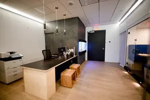 2727 Coworking Montreal office space photo 55 - modern workspace, private offices, and amenities in Griffintown